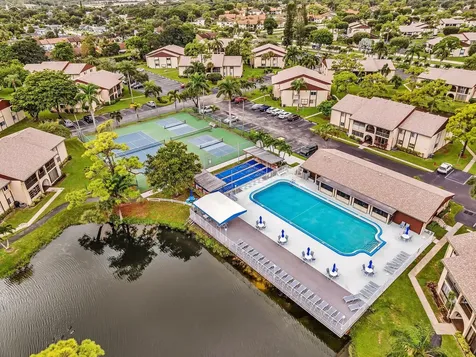 342 Pine Ridge Circle Greenacres FL 33463