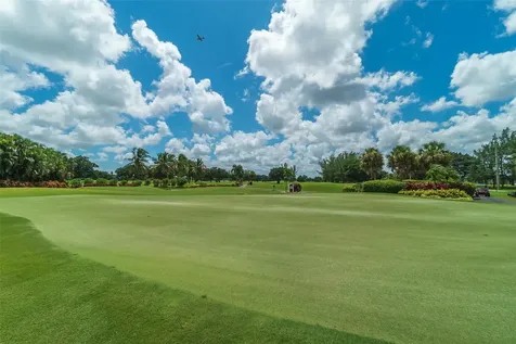 9523 S Hollybrook Lake Drive Pembroke Pines FL 33025