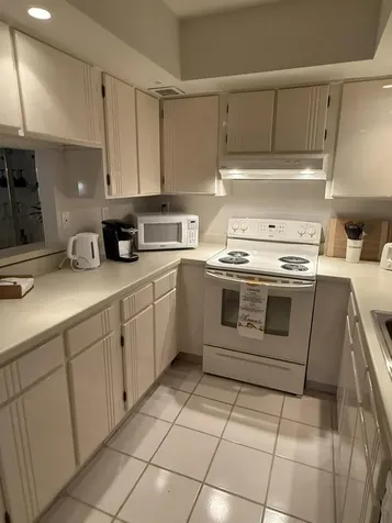 147 Deer Creek Boulevard Deerfield Beach FL 33442