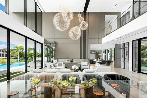 2633 Spanish River Road Boca Raton FL 33432