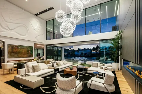 2633 Spanish River Road Boca Raton FL 33432