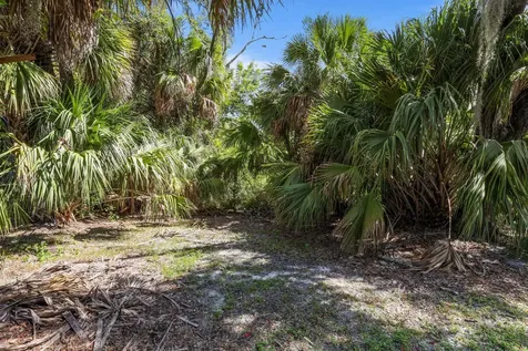 2460 Sweetwater Drive Fort Pierce FL 34981
