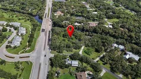 2460 Sweetwater Drive Fort Pierce FL 34981