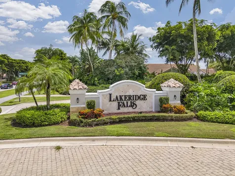 7305 Amber Falls Lane Boynton Beach FL 33437