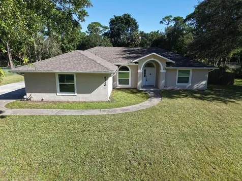 8330 Hidden Pines Road Fort Pierce FL 34945