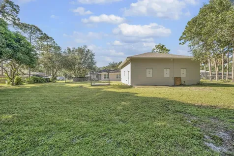 8330 Hidden Pines Road Fort Pierce FL 34945