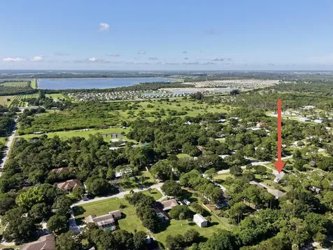 8330 Hidden Pines Road Fort Pierce FL 34945