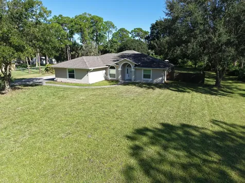 8330 Hidden Pines Road Fort Pierce FL 34945