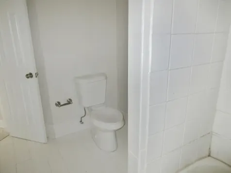 5039 Nw 41st Court Lauderdale Lakes FL 33319