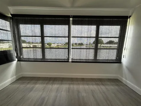 1112 Lake Terrace Boynton Beach FL 33426
