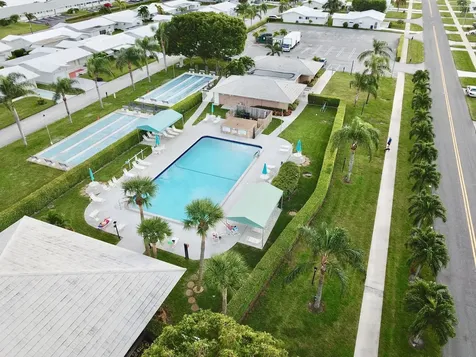 1112 Lake Terrace Boynton Beach FL 33426