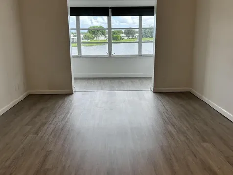 1112 Lake Terrace Boynton Beach FL 33426