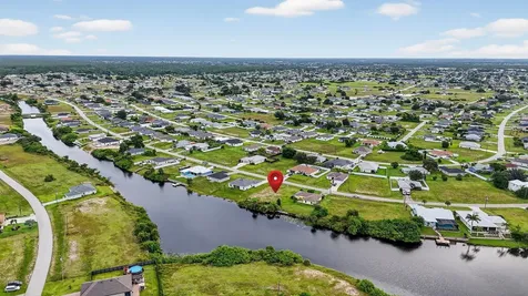 2616 NW 4th Place Cape Coral FL 33993