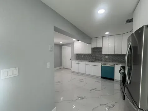 1319 Crest Drive Lake Worth Beach FL 33461