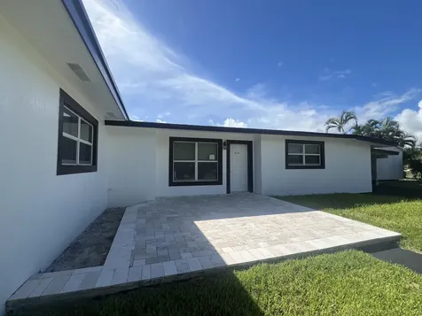 1319 Crest Drive Lake Worth Beach FL 33461
