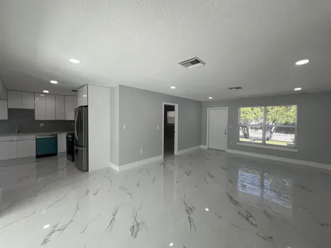 1319 Crest Drive Lake Worth Beach FL 33461