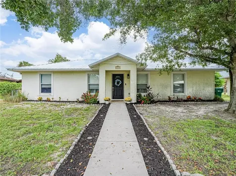 2739 Nw 6th Street Okeechobee FL 34972