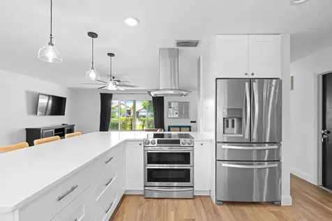 1039 NW 8th Street Boca Raton FL 33486
