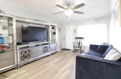 2240 Nw 10th Court Pompano Beach FL 33069