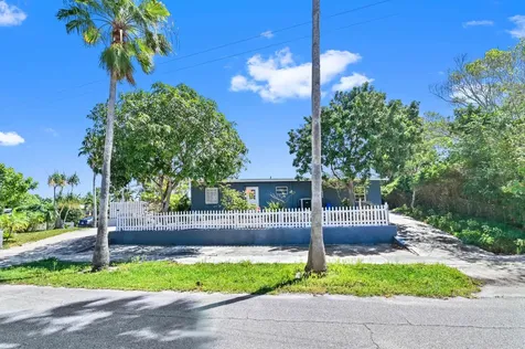 1032 W Jennings Street Lantana FL 33462