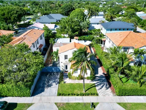 910 Ne 2nd Avenue Delray Beach FL 33444
