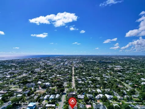 910 Ne 2nd Avenue Delray Beach FL 33444