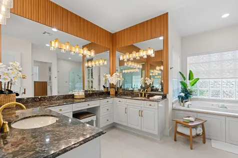 10196 Avenida Del Rio Delray Beach FL 33446