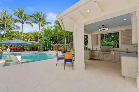 10196 Avenida Del Rio Delray Beach FL 33446