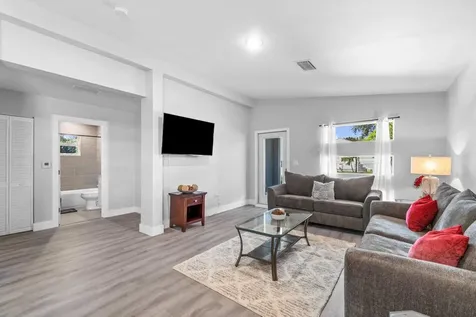 408 Sw 4th Street Delray Beach FL 33444
