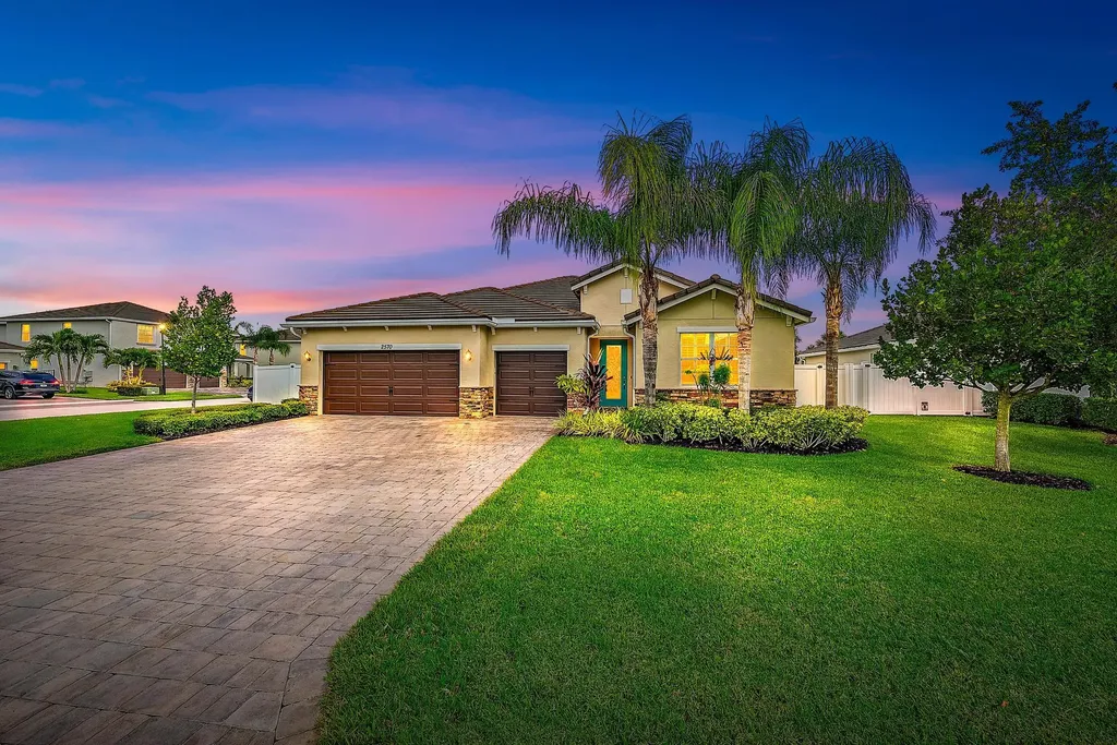 2570 Sw Berry Park Circle Palm City FL 34990