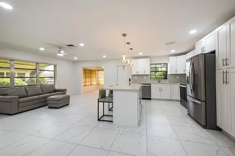 5220 Nesting Way Delray Beach FL 33484