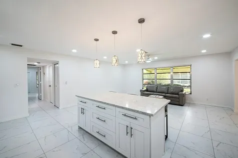5220 Nesting Way Delray Beach FL 33484