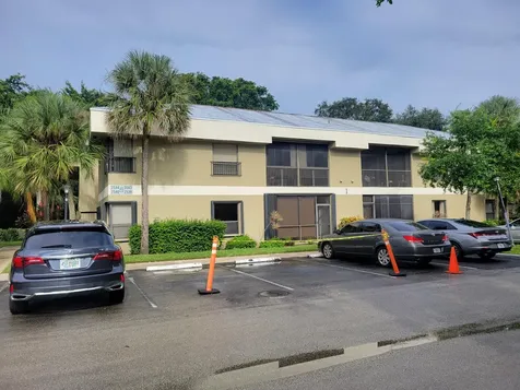 2539 Nw 49 Terrace Coconut Creek FL 33063