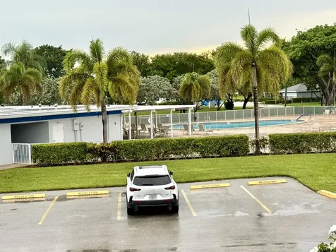 417 Markham S Deerfield Beach FL 33442