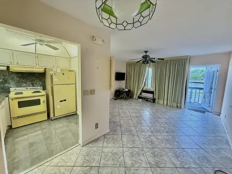 417 Markham S Deerfield Beach FL 33442