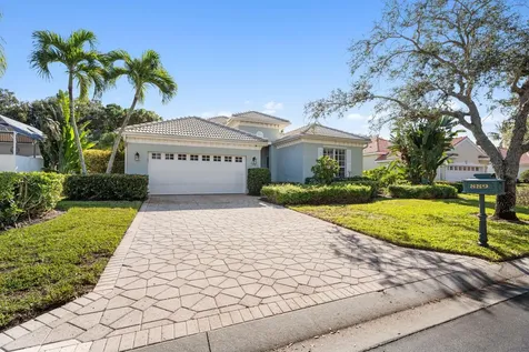 889 Island Club Square Vero Beach FL 32963