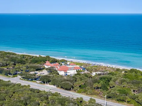 889 Island Club Square Vero Beach FL 32963