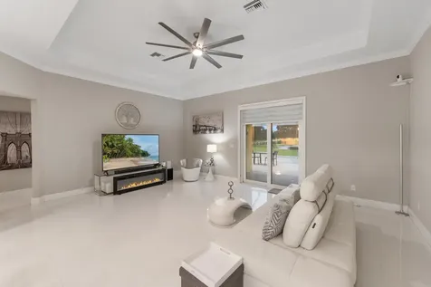 2143 Se 137th Way Okeechobee FL 34974