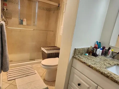 3755 Via Poinciana Lake Worth FL 33467