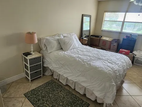 3755 Via Poinciana Lake Worth FL 33467