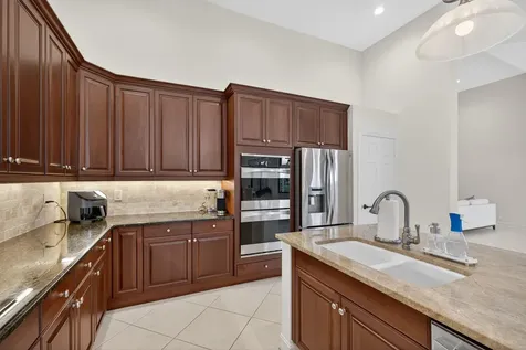 7740 Blue Heron Way West Palm Beach FL 33412