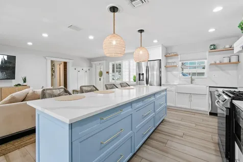 8110 W Lake Drive Lake Clarke Shores FL 33406