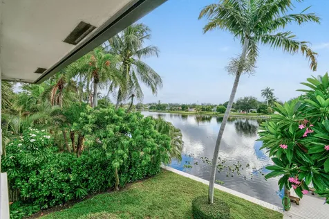 8110 W Lake Drive Lake Clarke Shores FL 33406