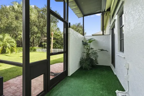 2694 Ne Sewalls Landing Way Jensen Beach FL 34957