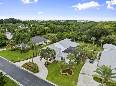 2694 Ne Sewalls Landing Way Jensen Beach FL 34957