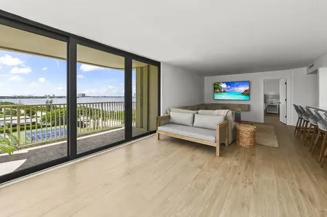 5480 N Ocean Drive Singer Island FL 33404