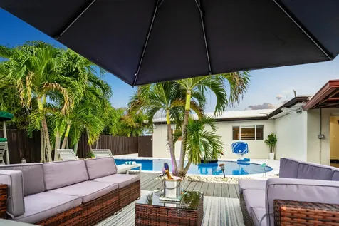 1621 Ne 63rd Court Fort Lauderdale FL 33334