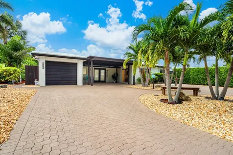1621 Ne 63rd Court Fort Lauderdale FL 33334