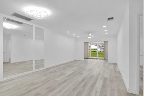 8844 Belle Aire Drive Drive Boca Raton FL 33433