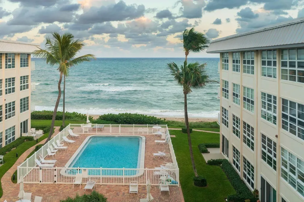 3851 N Ocean Boulevard Gulf Stream FL 33483